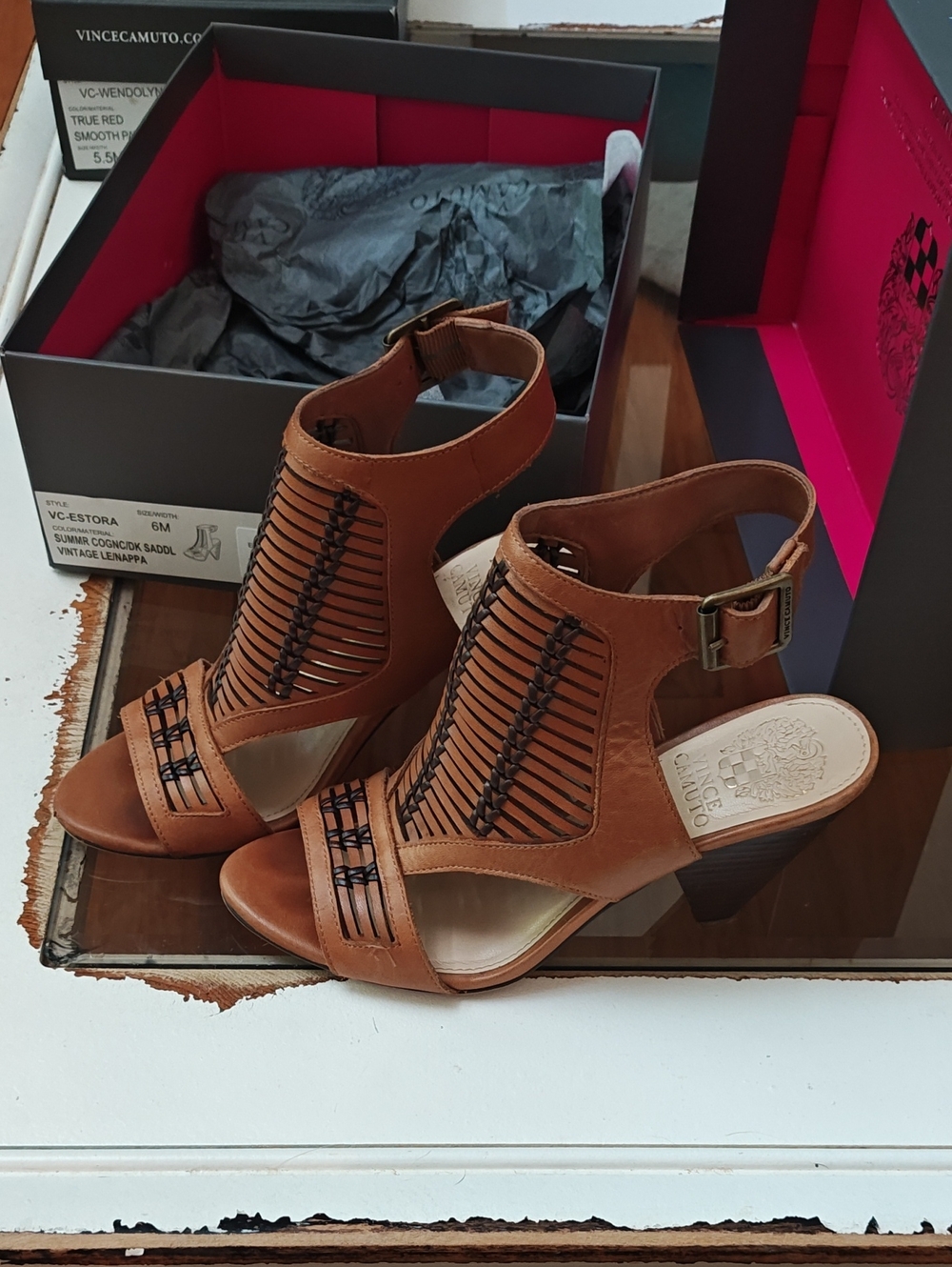 Vince Camuto Estora Cognac Woven Leather Block Heel Sandals w Black Detail Sz 6